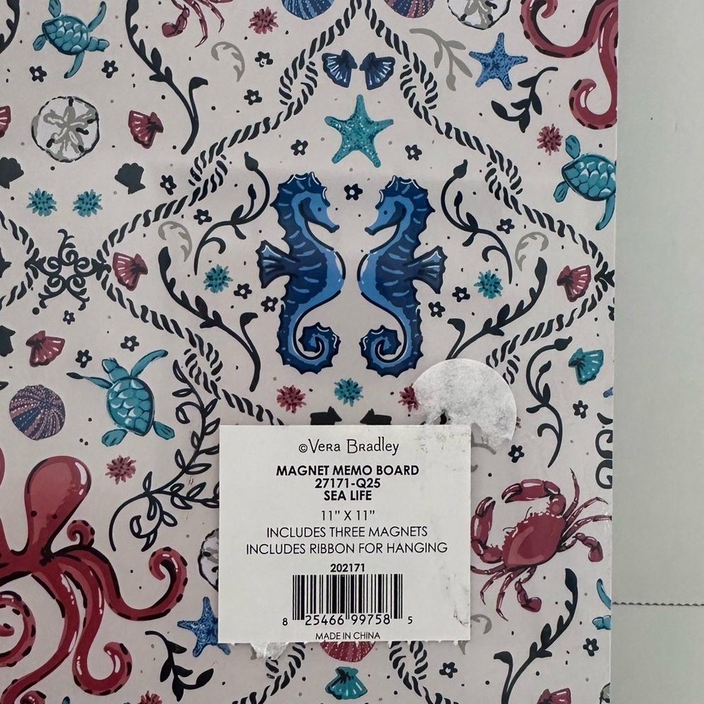 NWT Vera Bradley Sea Life Magnet Memo Board - Picture 3 of 5